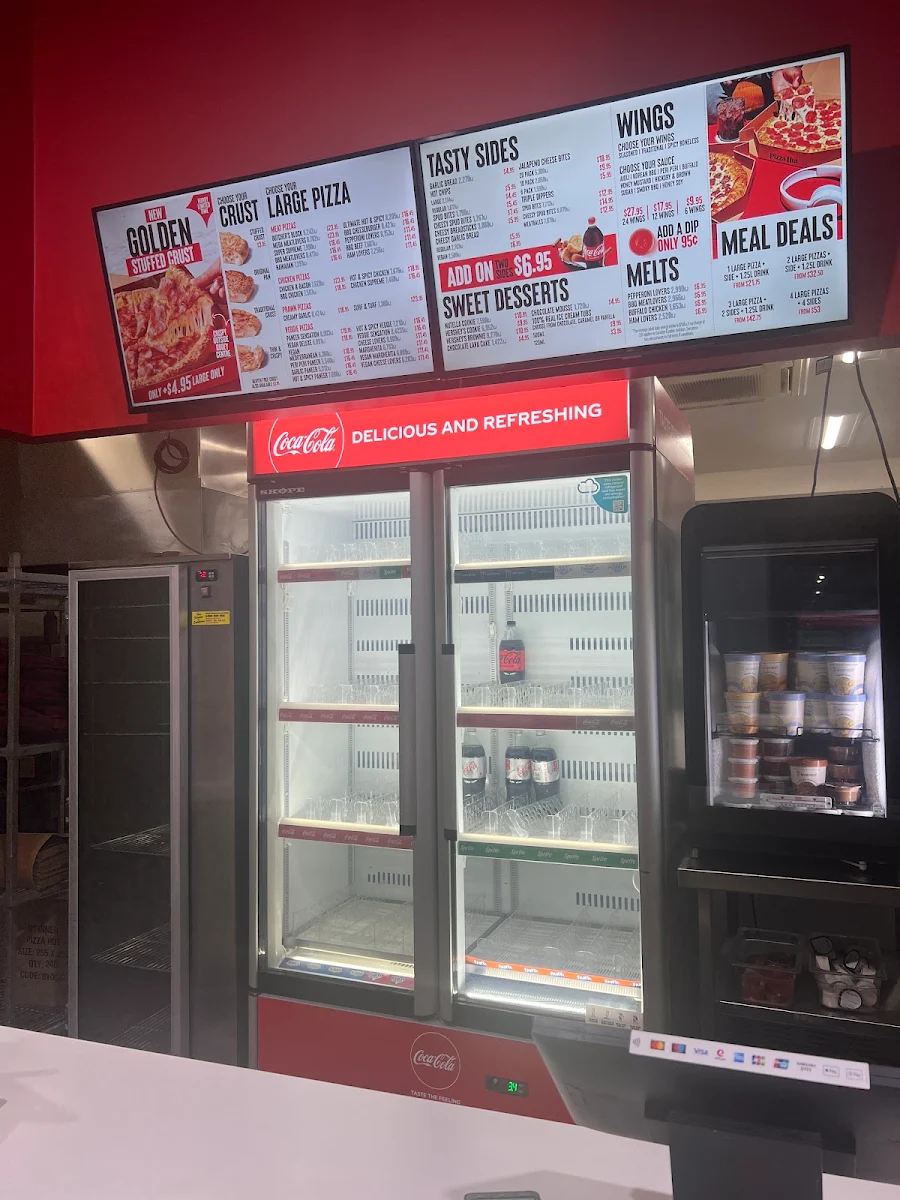 Menu, Pizza Hut Bonnyrigg