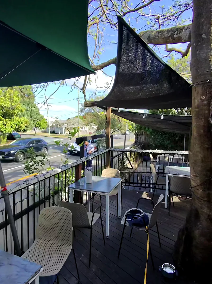 Vibe, Goodness Gracious Cafe