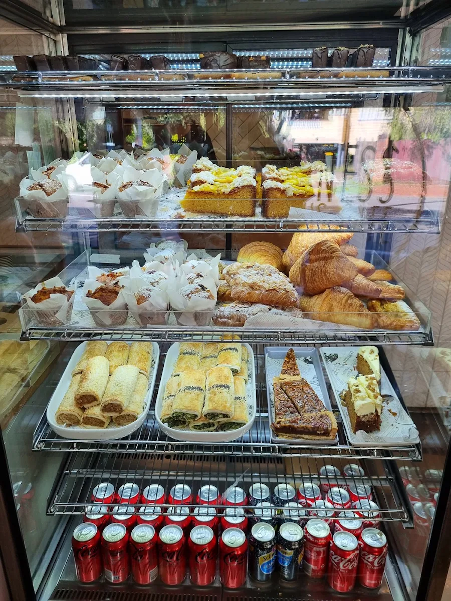 Vibe, Goodness Gracious Cafe