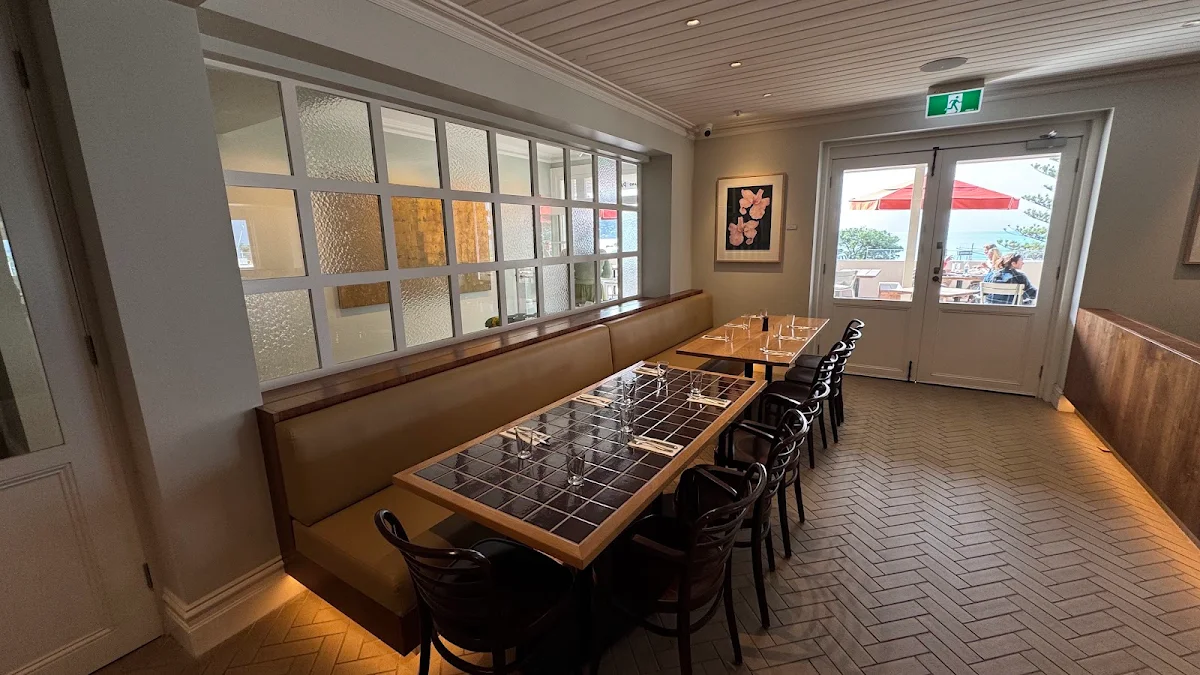 Vibe, Grand Pacific Hotel Lorne