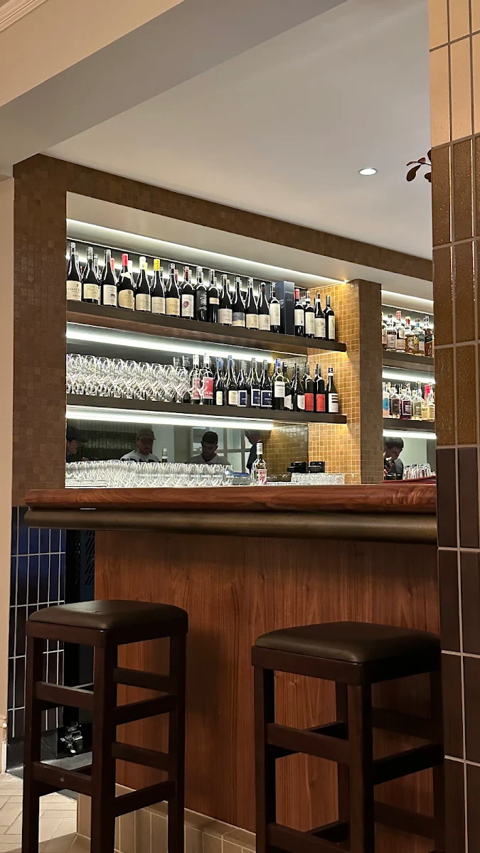 Vibe, Grand Pacific Hotel Lorne