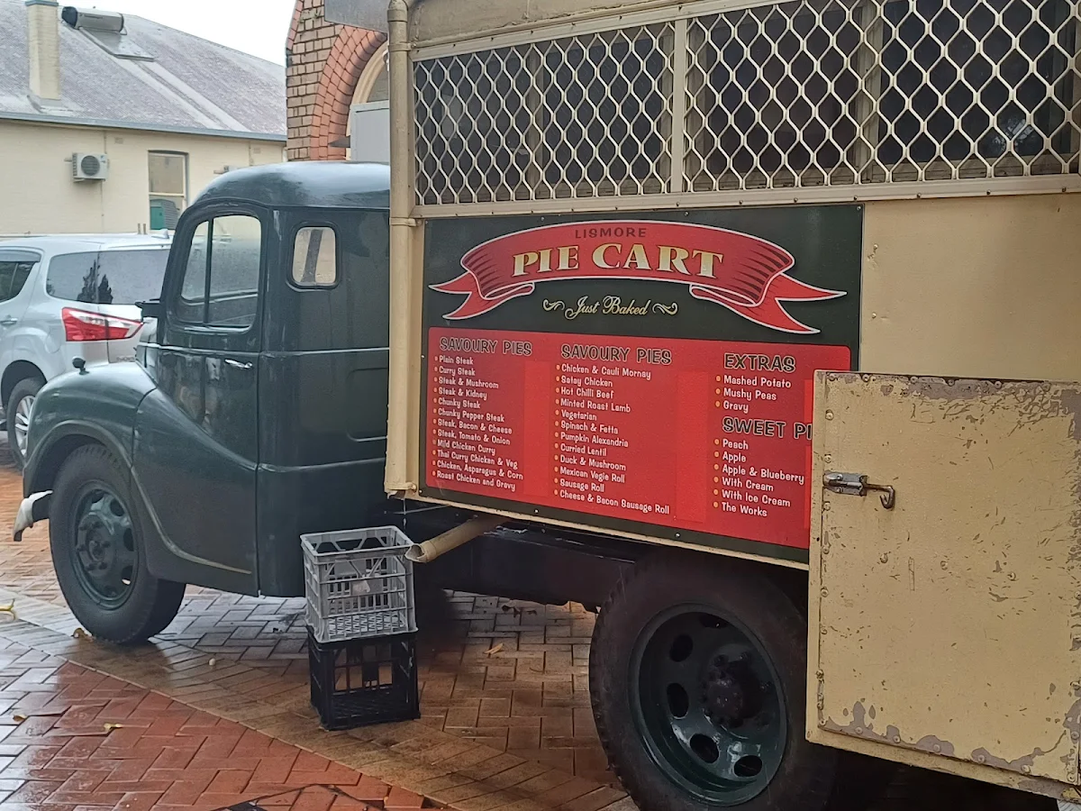 Menu, Lismore Pie Cart