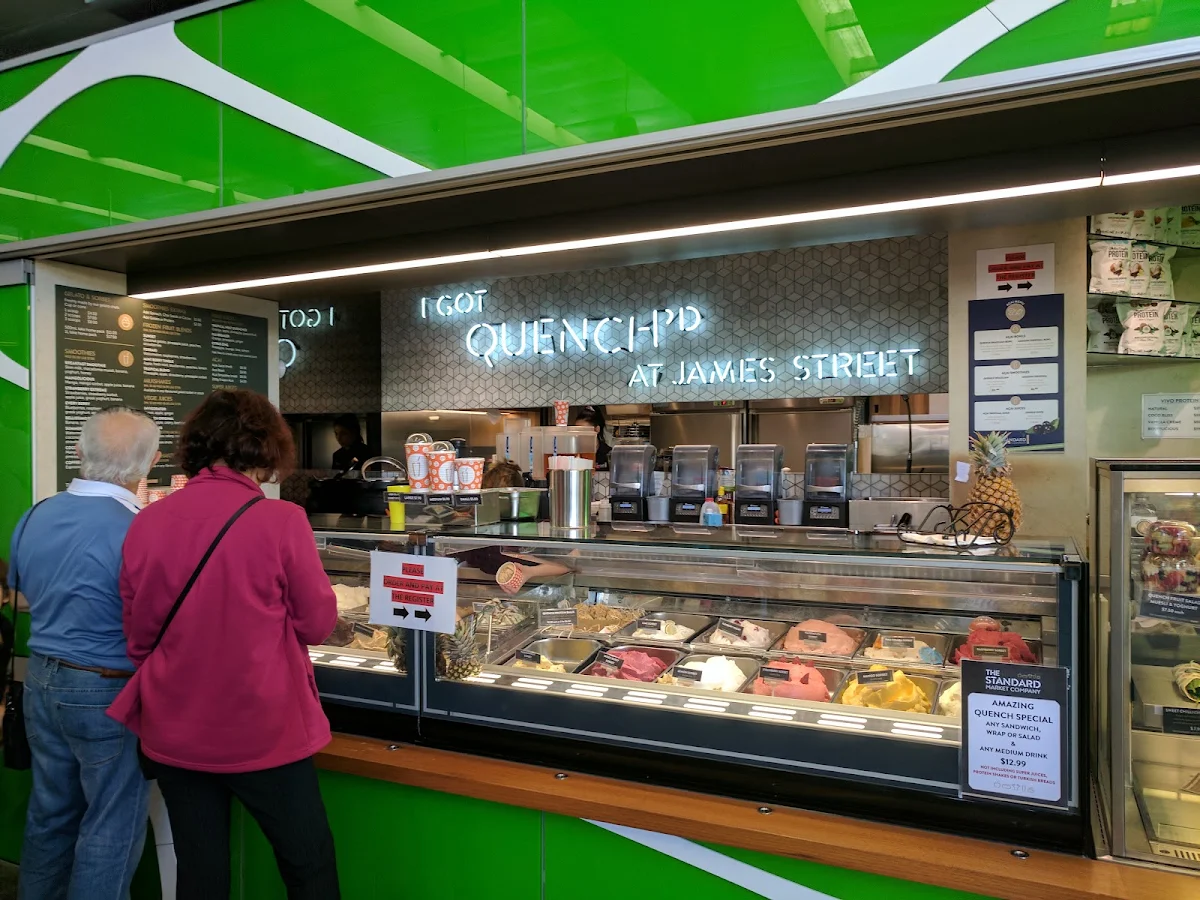 Vibe, Quench Juice Bar