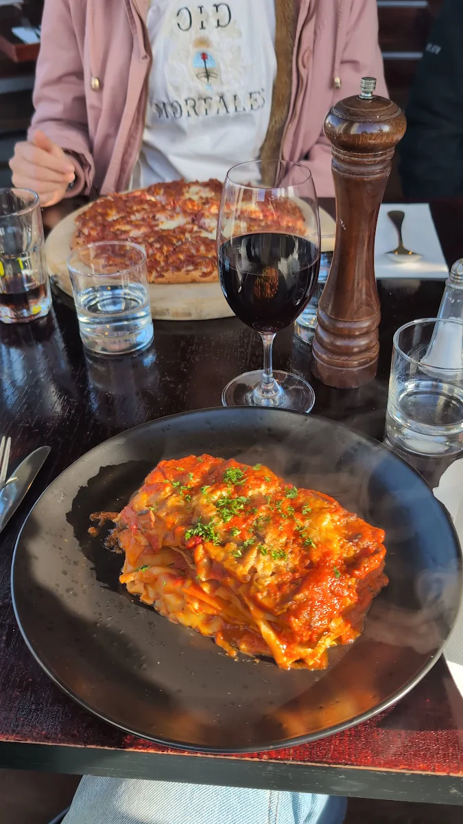Food & drink, Amici