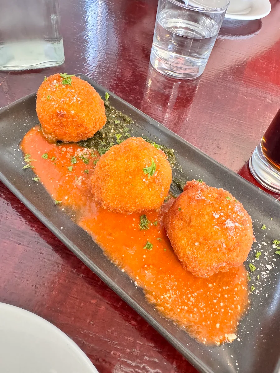 Food & drink, Amici