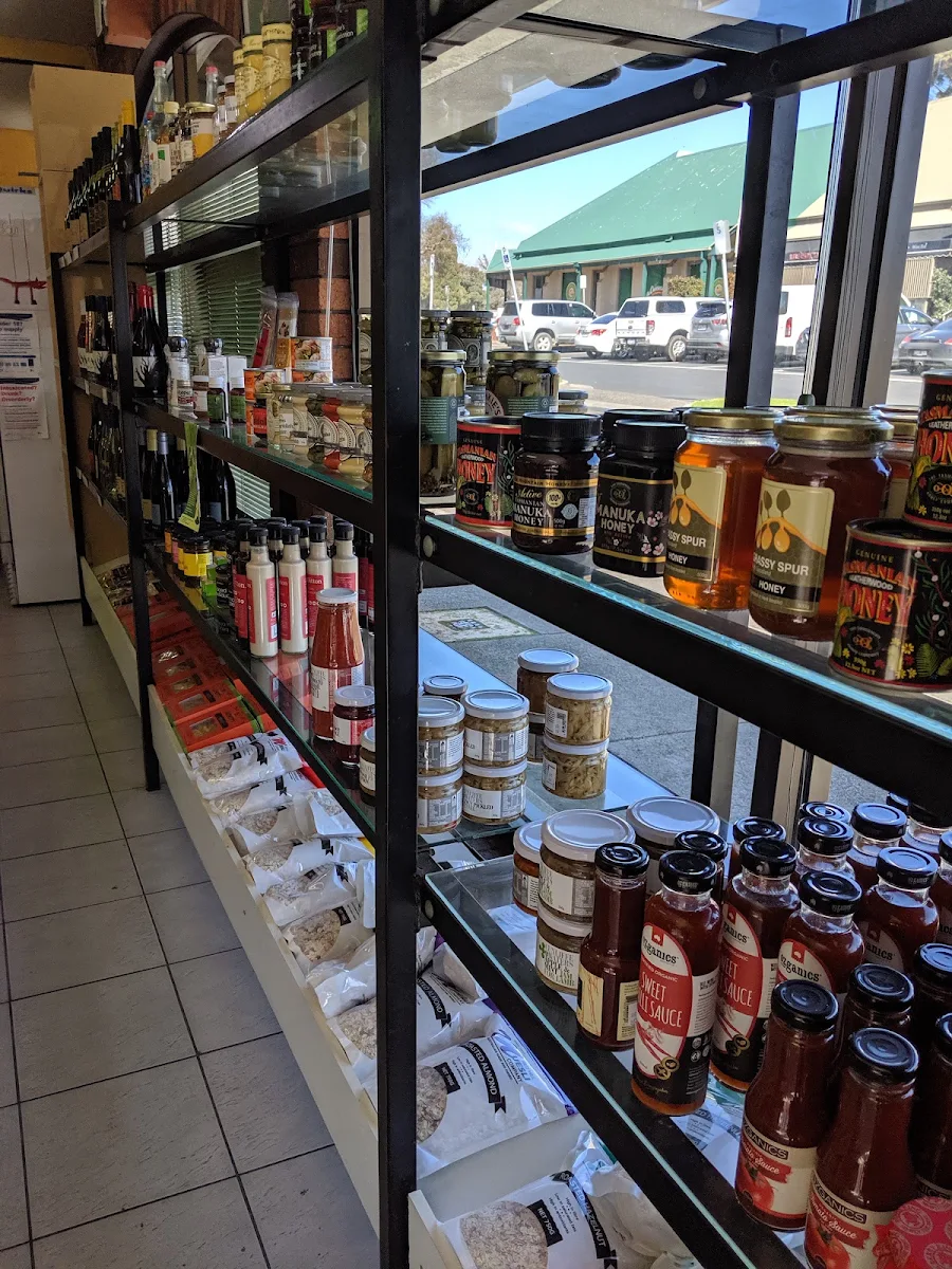 Vibe, Houghtons Food Store