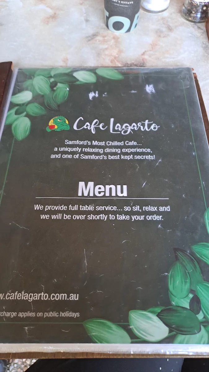 Menu, Café Lagarto