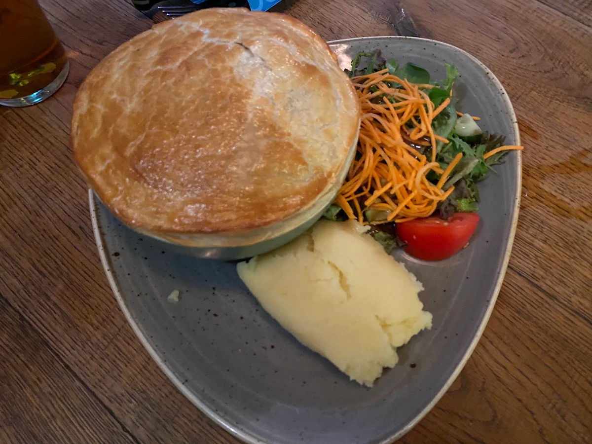Food & drink, Tudor Hotel Redfern
