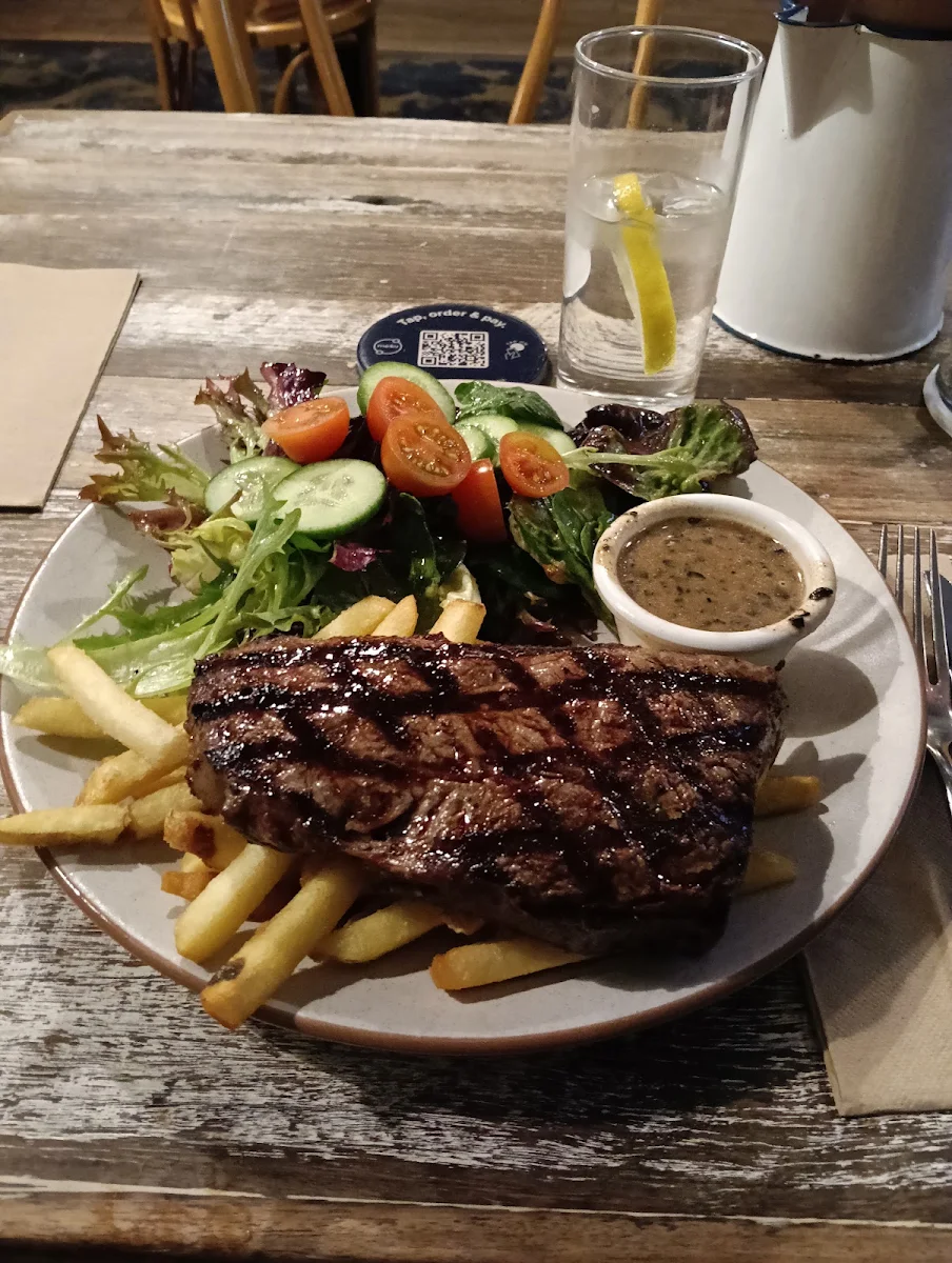 Food & drink, Tudor Hotel Redfern