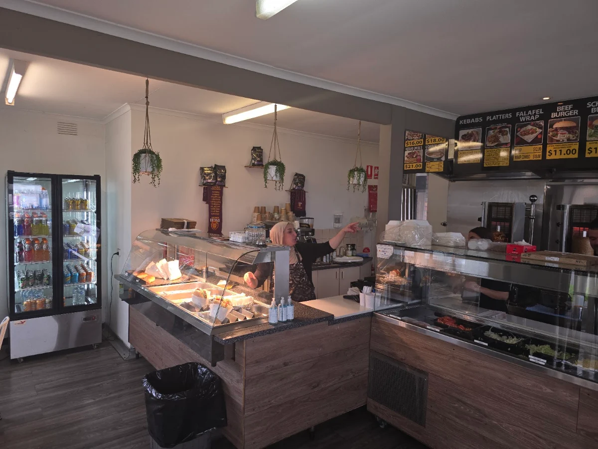 Vibe, Hammonds Kebabs & Cafe