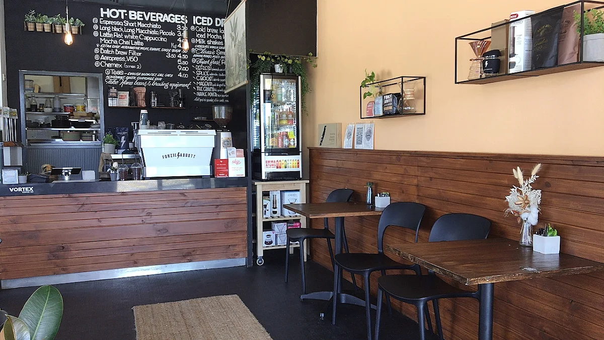 Vibe, CRAE CAFE