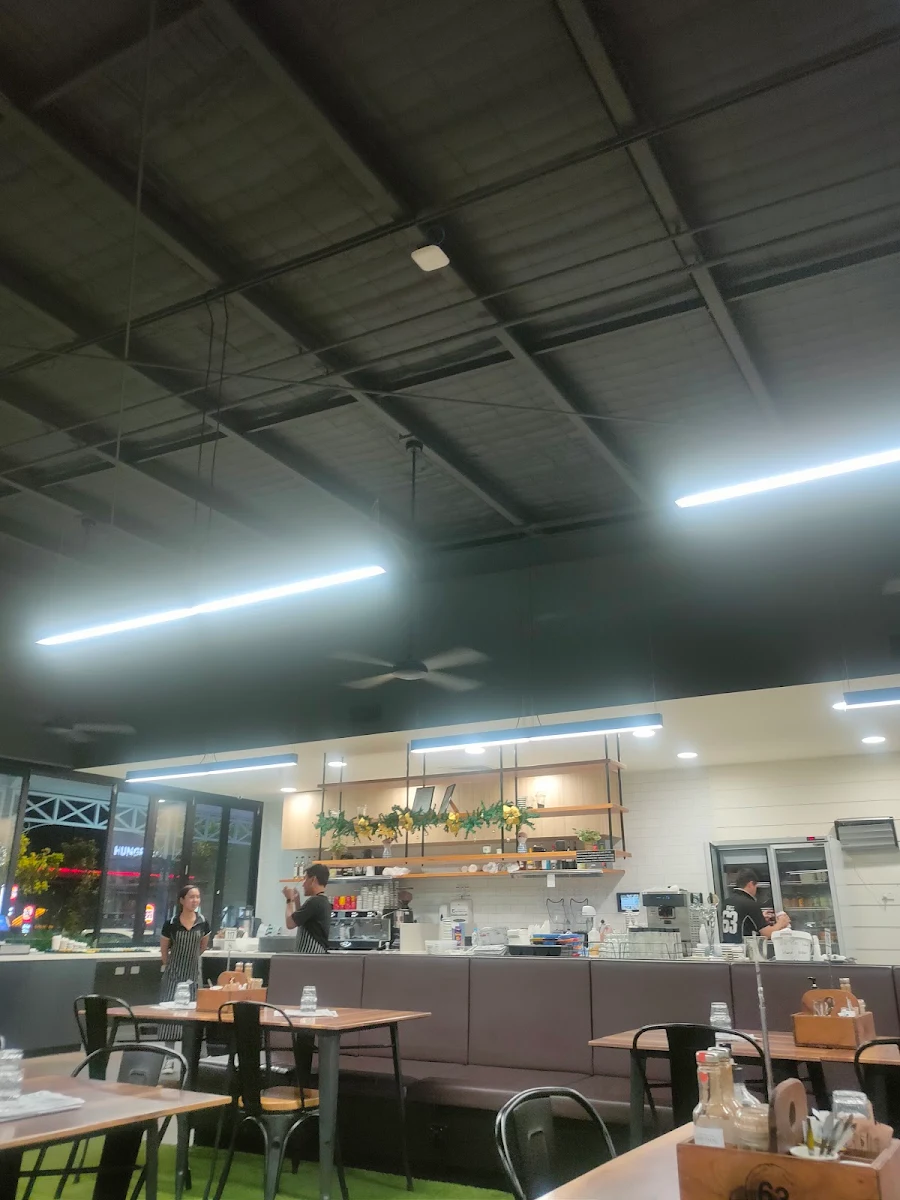Vibe, Cafe 63 Morayfield