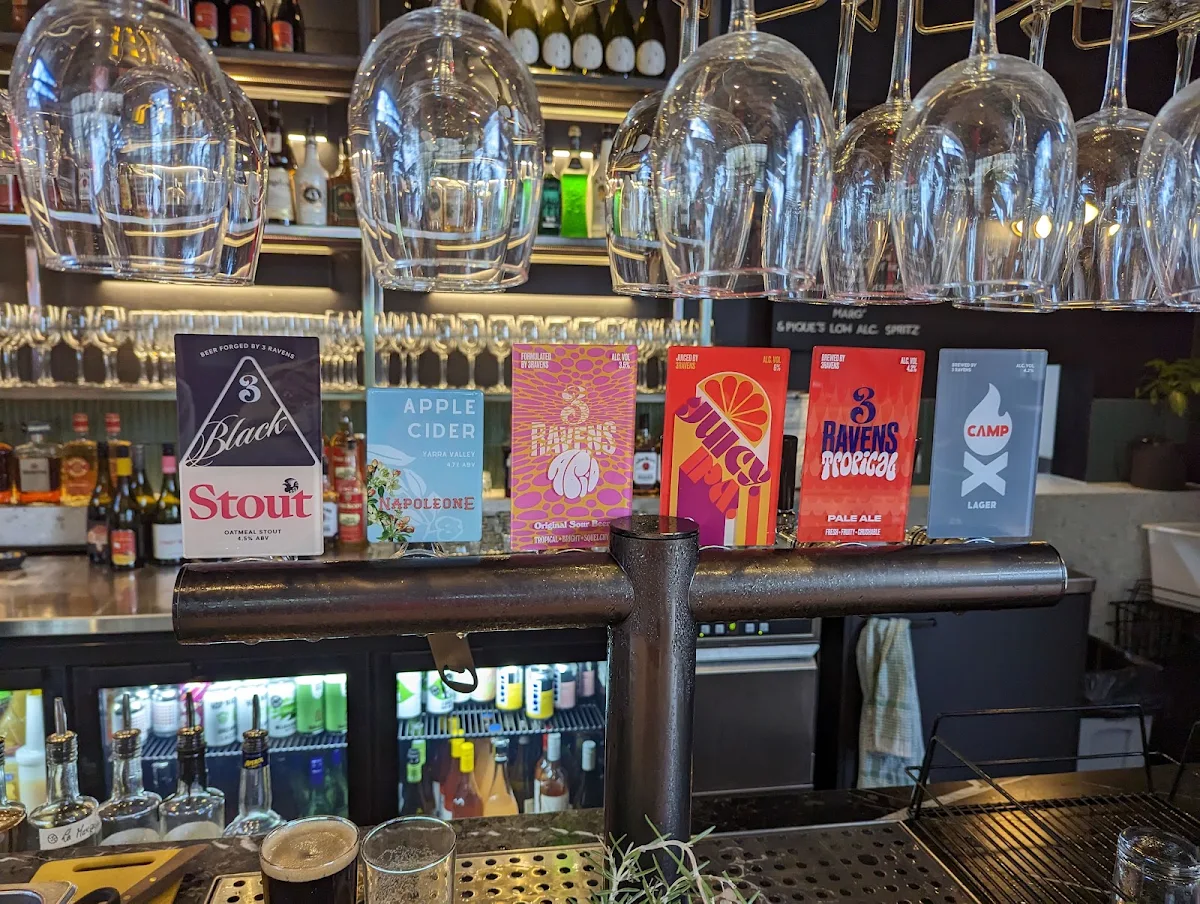 Vibe, Campground Kitchen & Bar