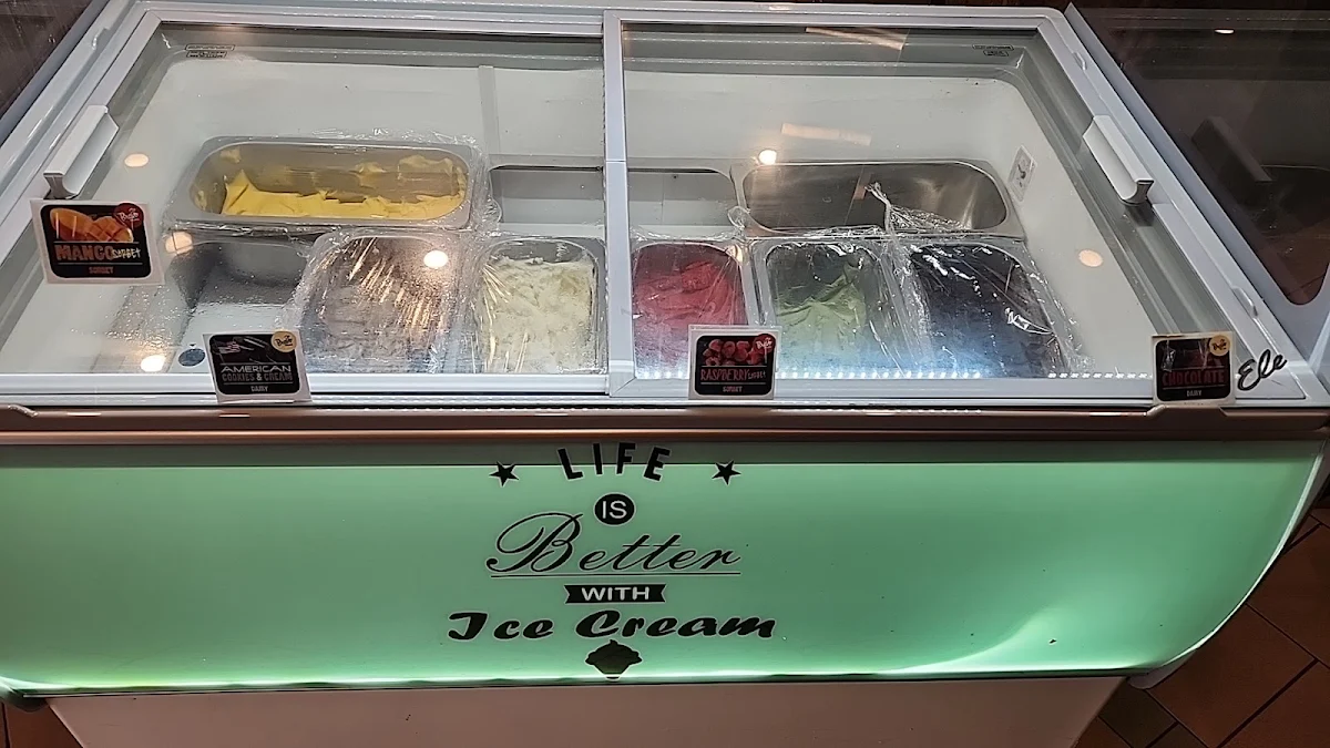 Vibe, Creative Gourmet Pizza and Grill