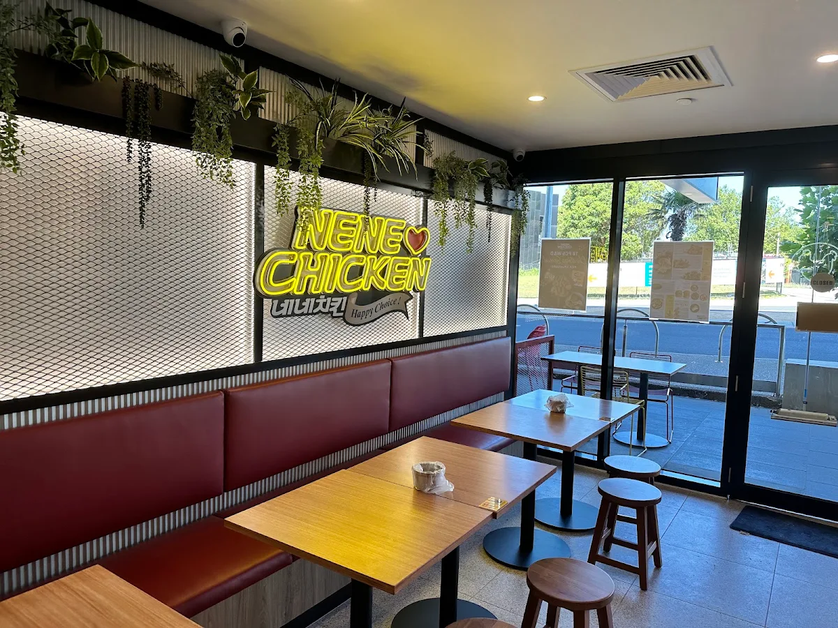 Vibe, NeNe Chicken Caulfield
