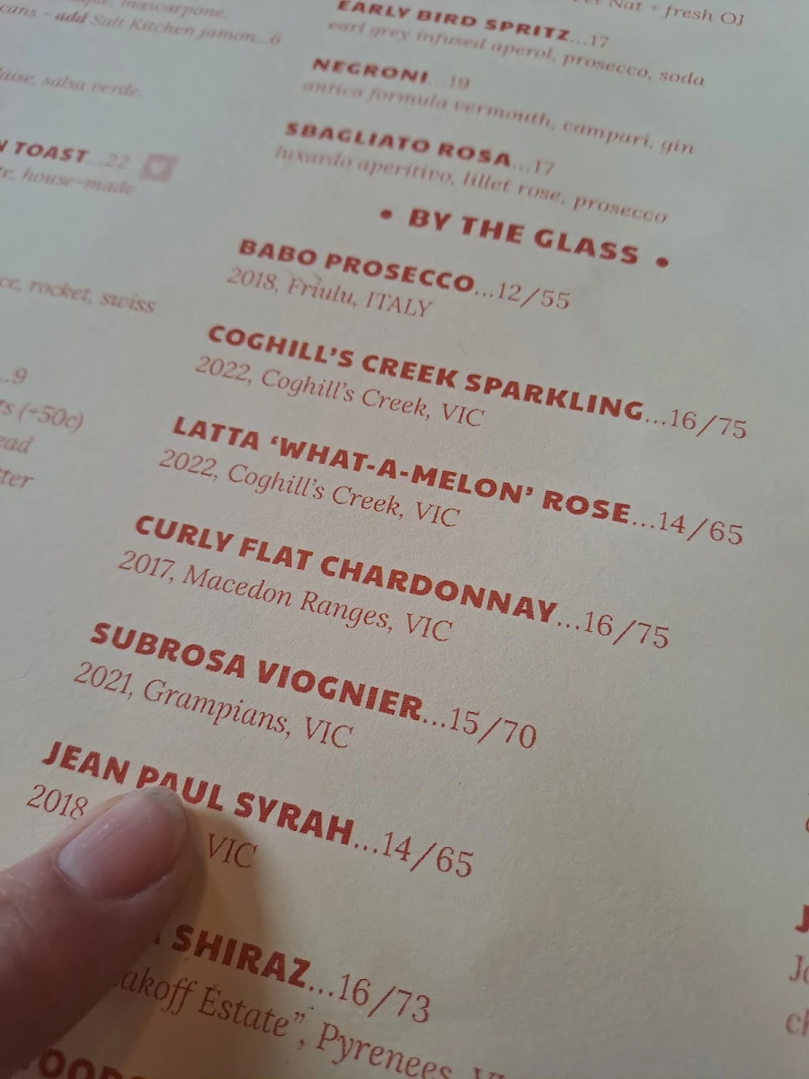 Menu, Johnny Alloo