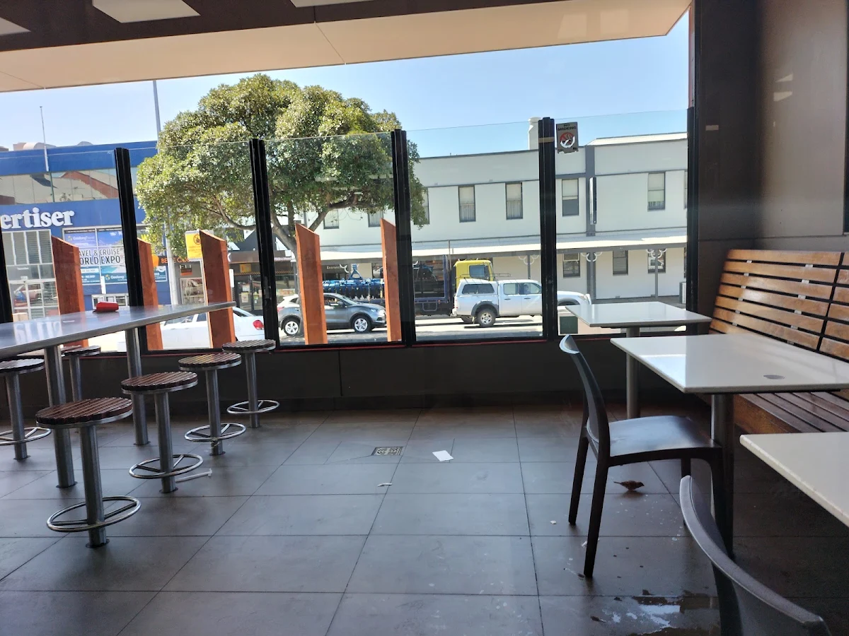 Vibe, McDonald's Geelong Central