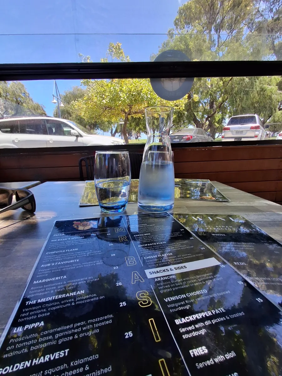 Menu, Mr Basil Rockingham