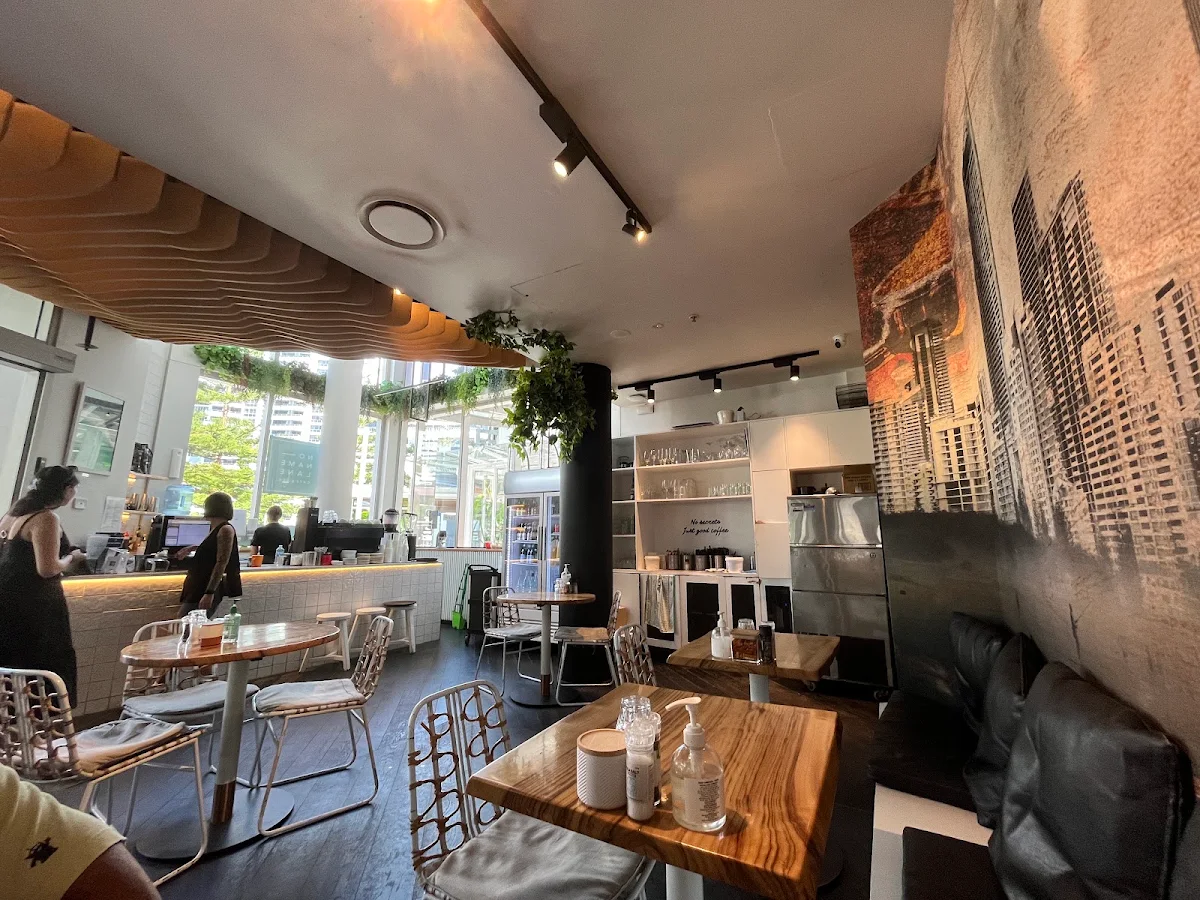Vibe, No Name Lane cafe & bar