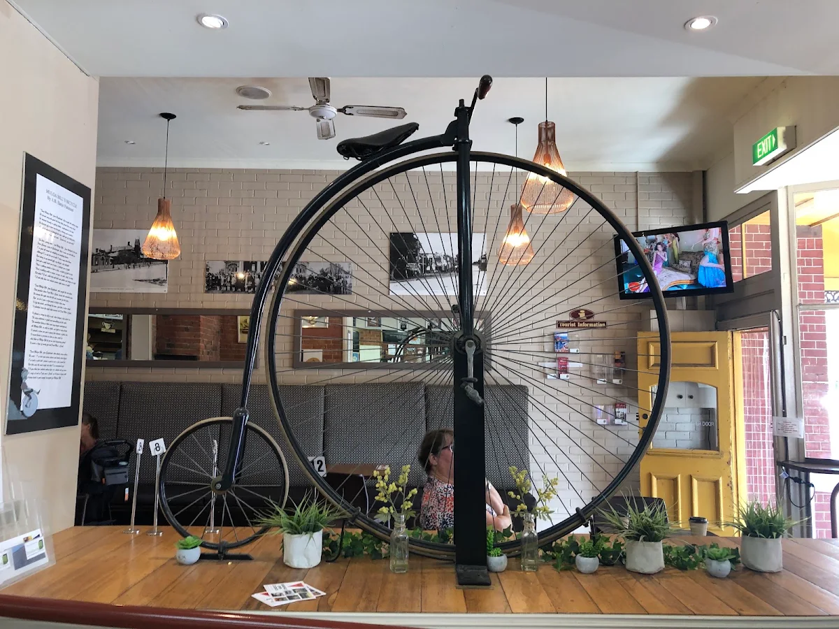 Vibe, Eaglehawk Bakery