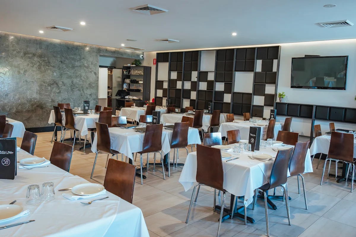 Vibe, Barbara's Italian Restaurant