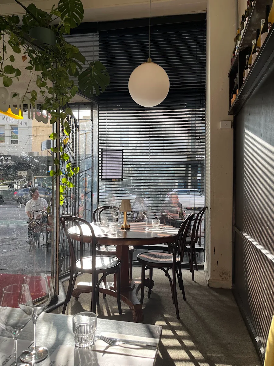 Vibe, Windsor Wine Room