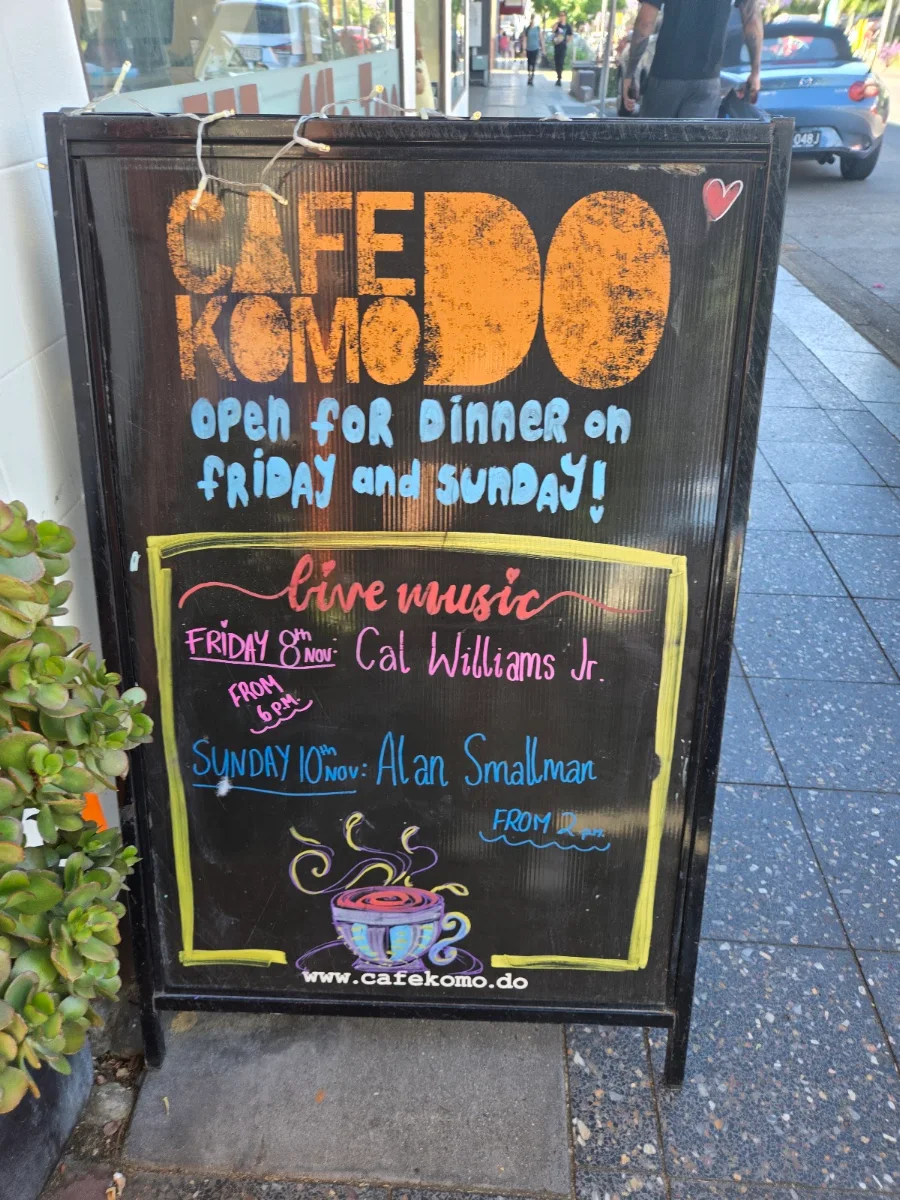 Menu, Café Komodo