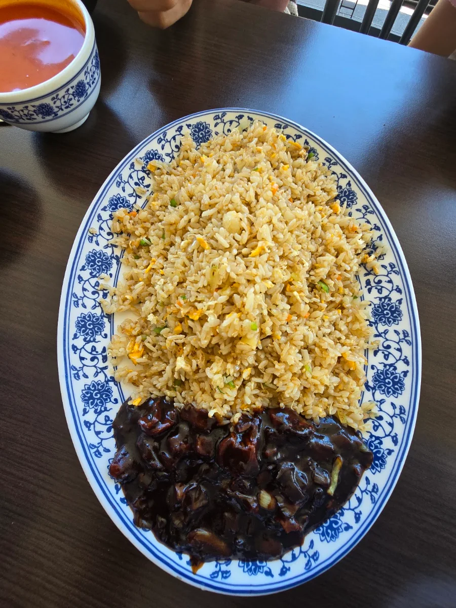 Food & drink, Hwa Ryong