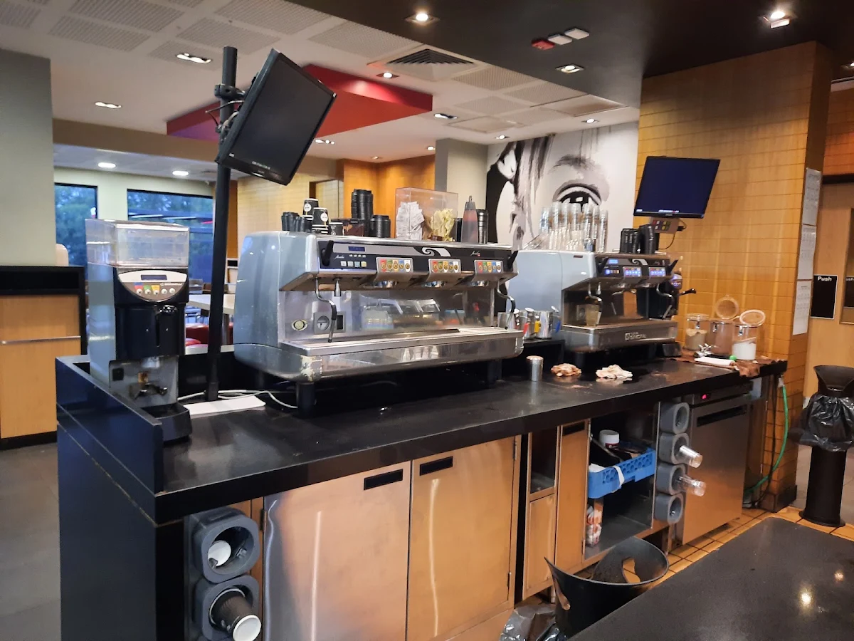 Vibe, McDonald's Merrylands