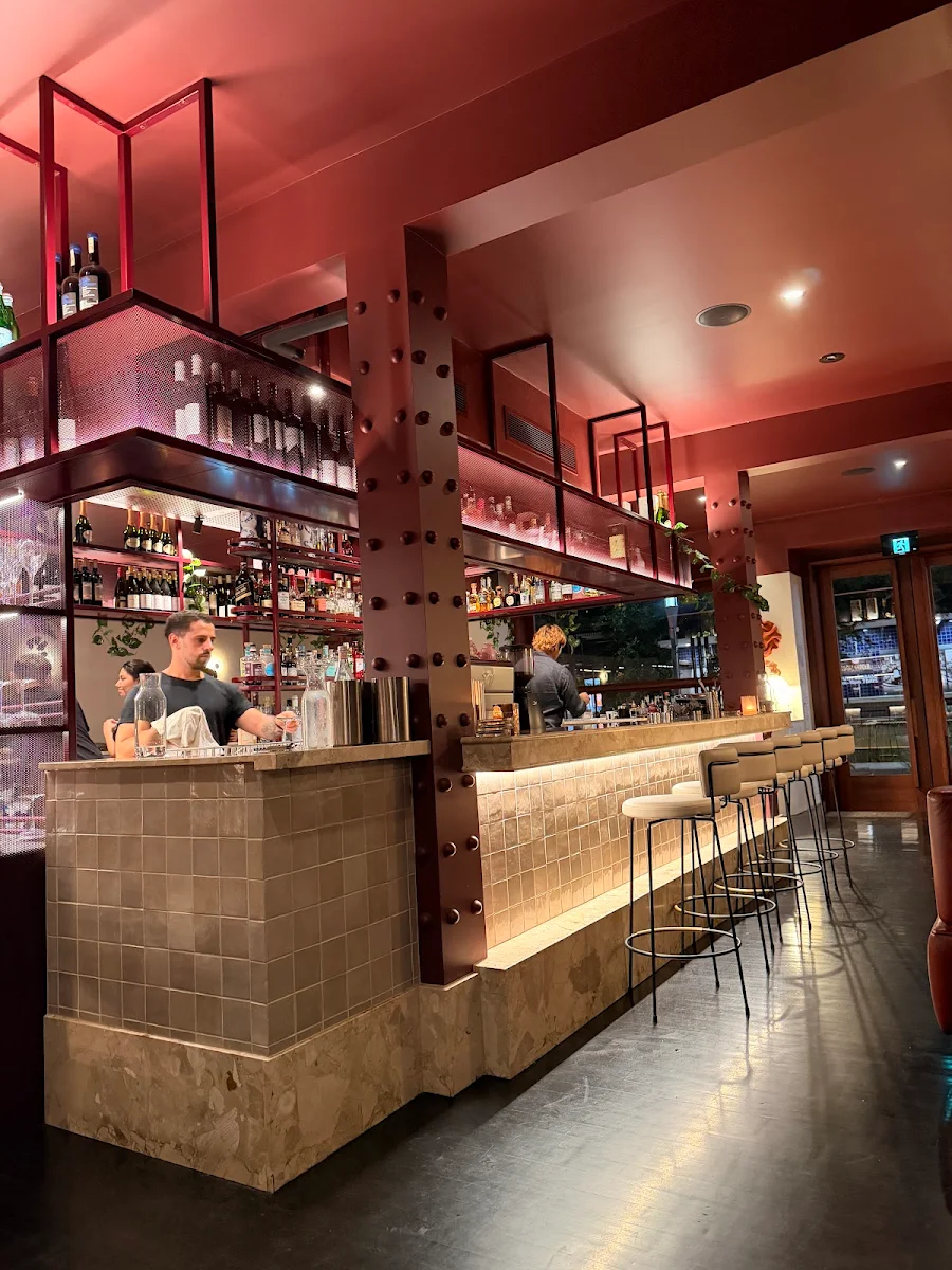 Vibe, Como Restaurant