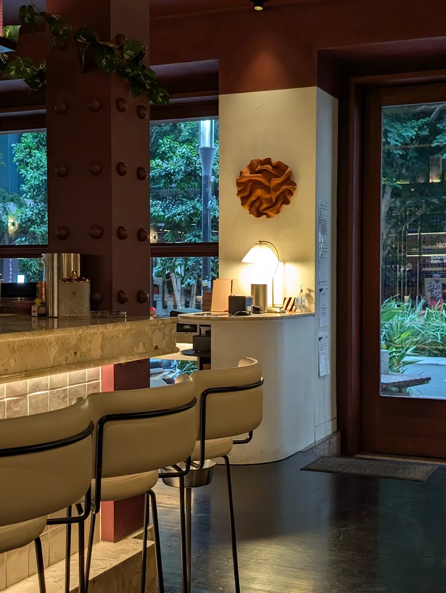 Vibe, Como Restaurant