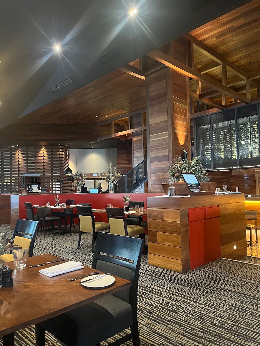 Vibe, Dock 37 Bar and Kitchen