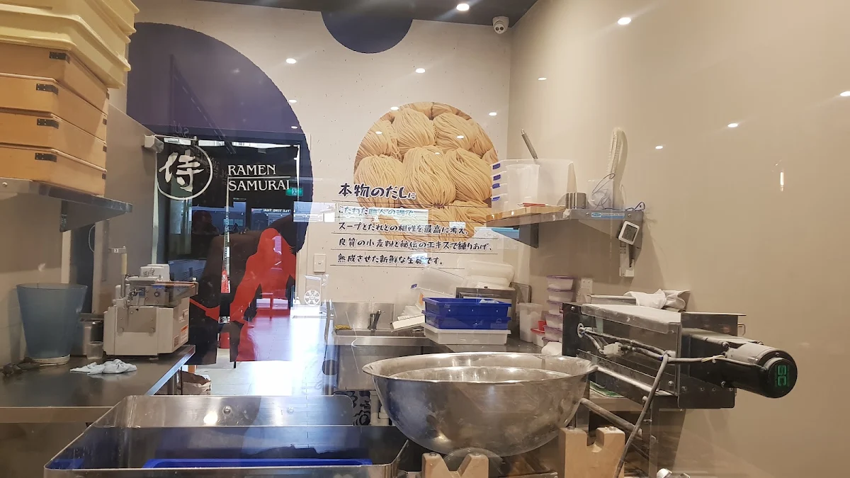 Vibe, Ramen Samurai