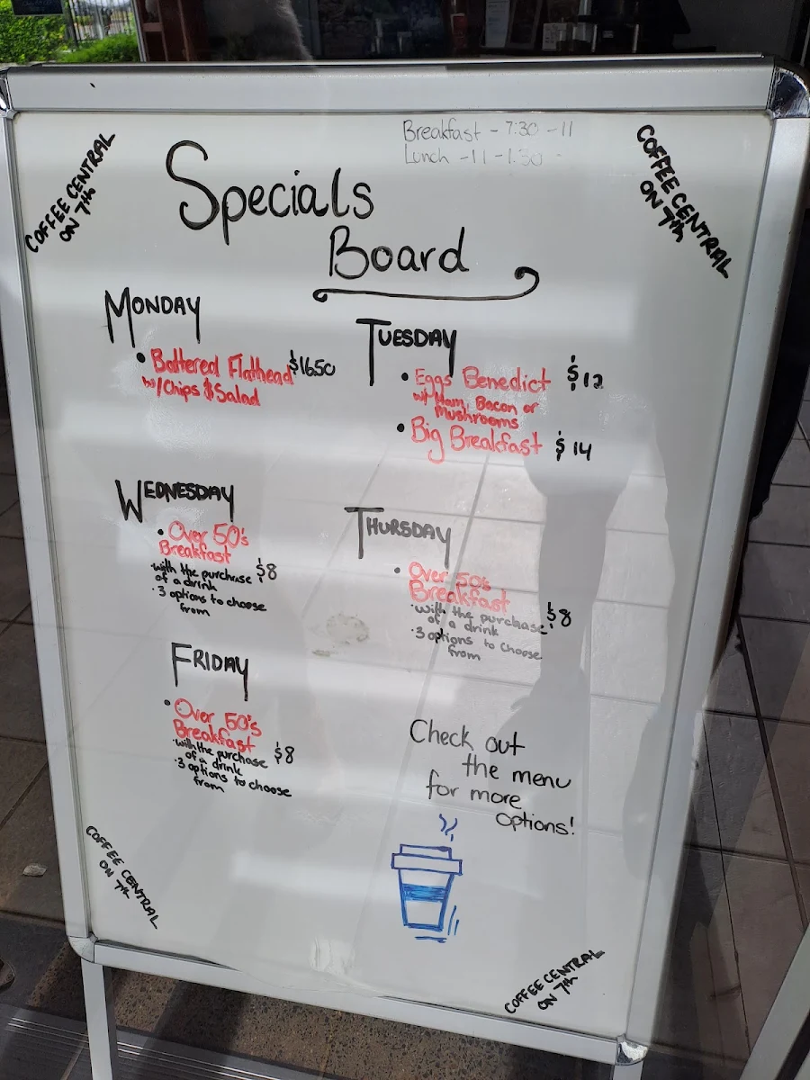 Menu, Avenue Cafe - Bar