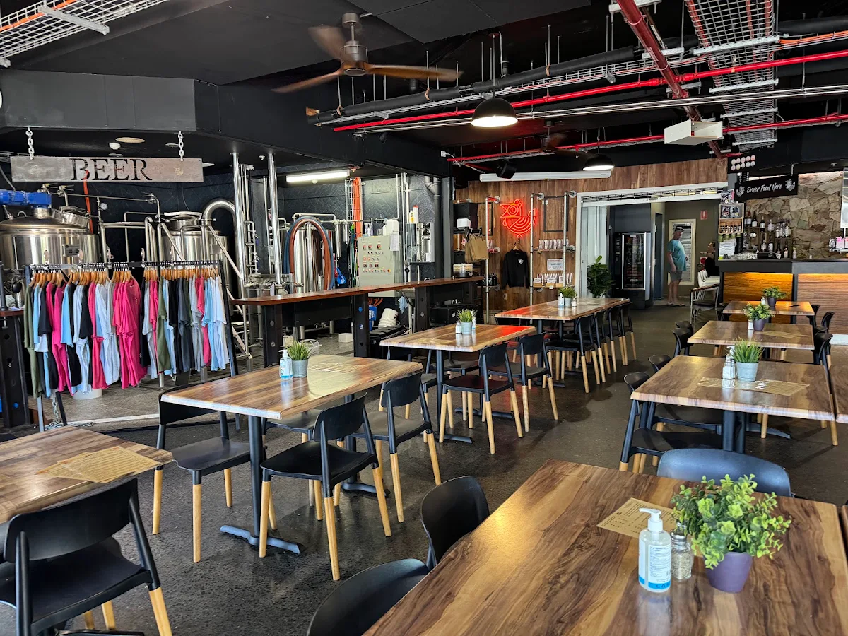 Vibe, Wobbly Chook Brewing Co