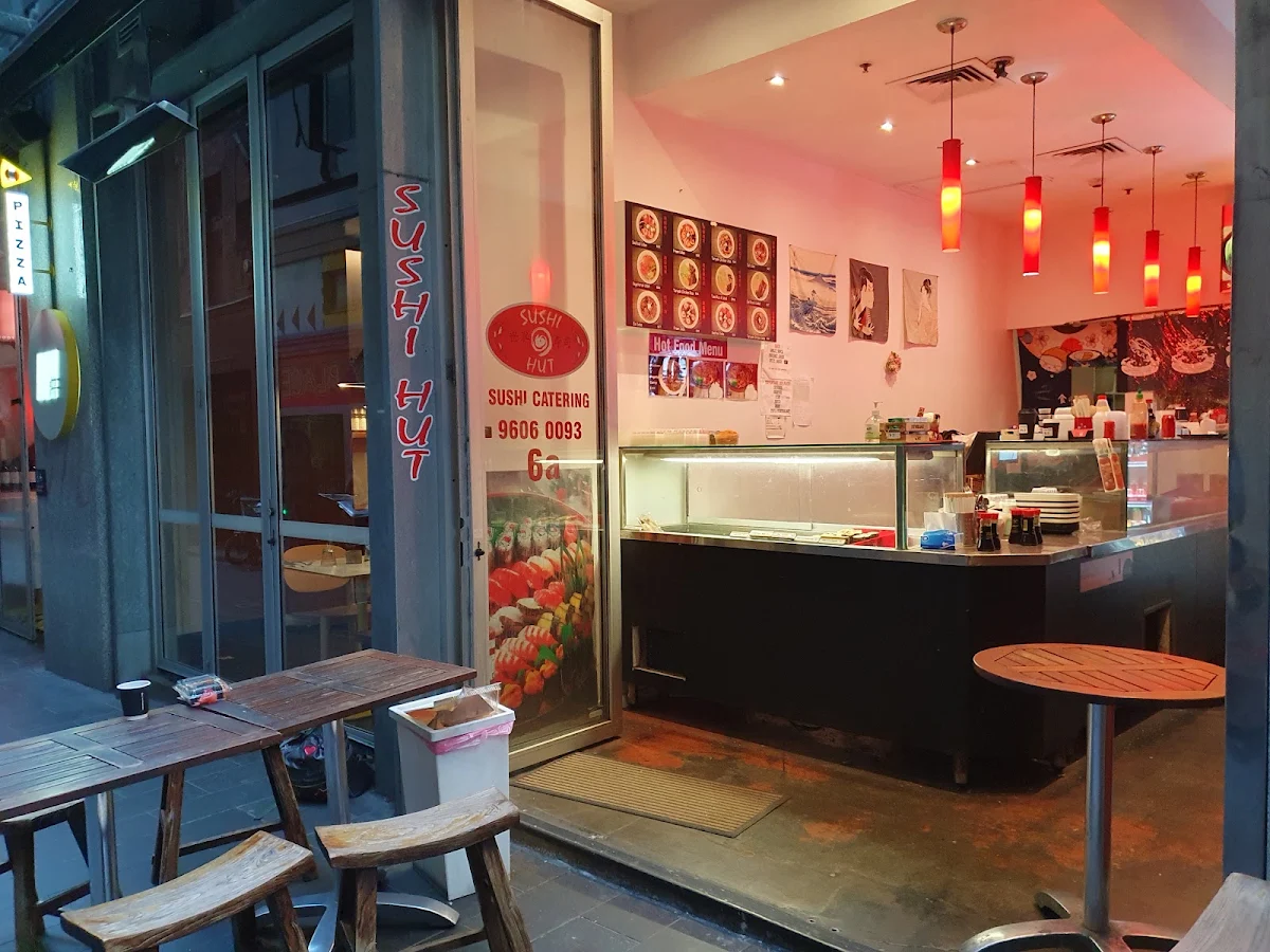 Vibe, Sushi Hut