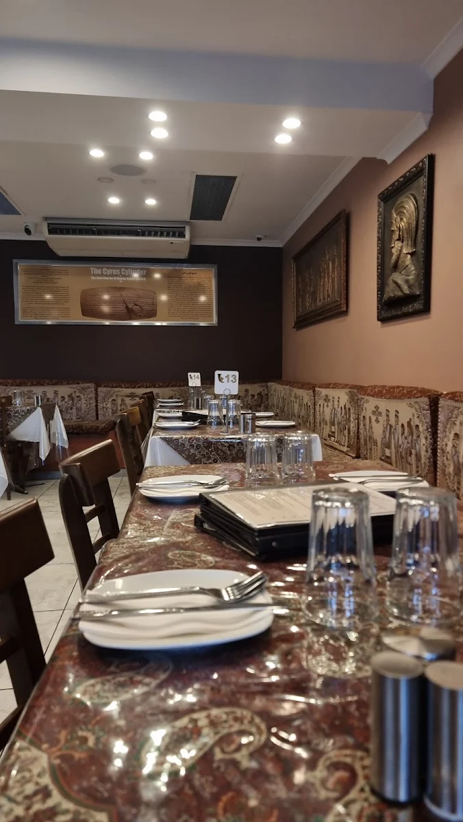 Vibe, Jaam-e-Jam Restaurant