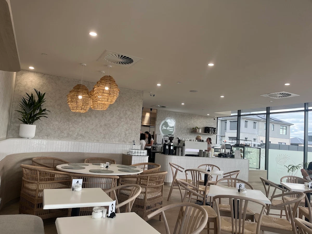 Vibe, Fern Avenue Cafe