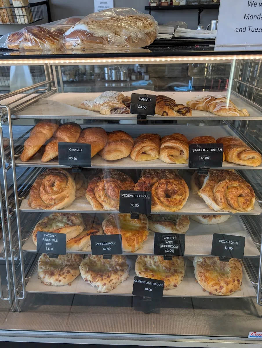 Vibe, Waminda Bakery
