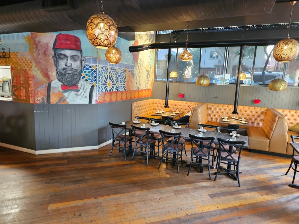 Vibe, Tarbouche Mezza Bar