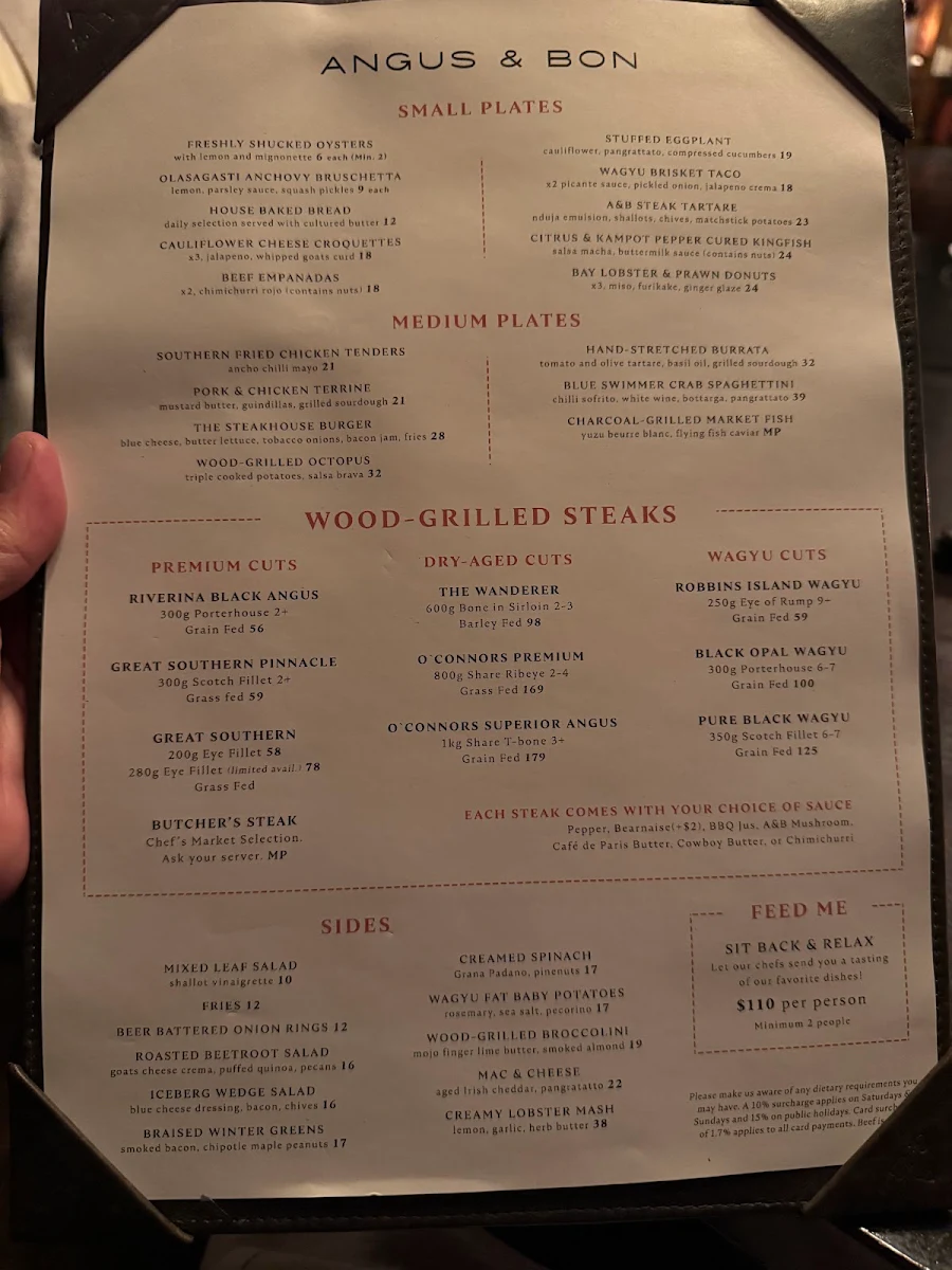 Menu, Angus & Bon