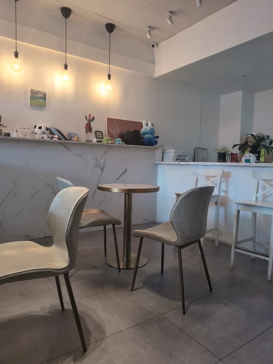 Vibe, XiaoMi’s Yogurt 紫小米