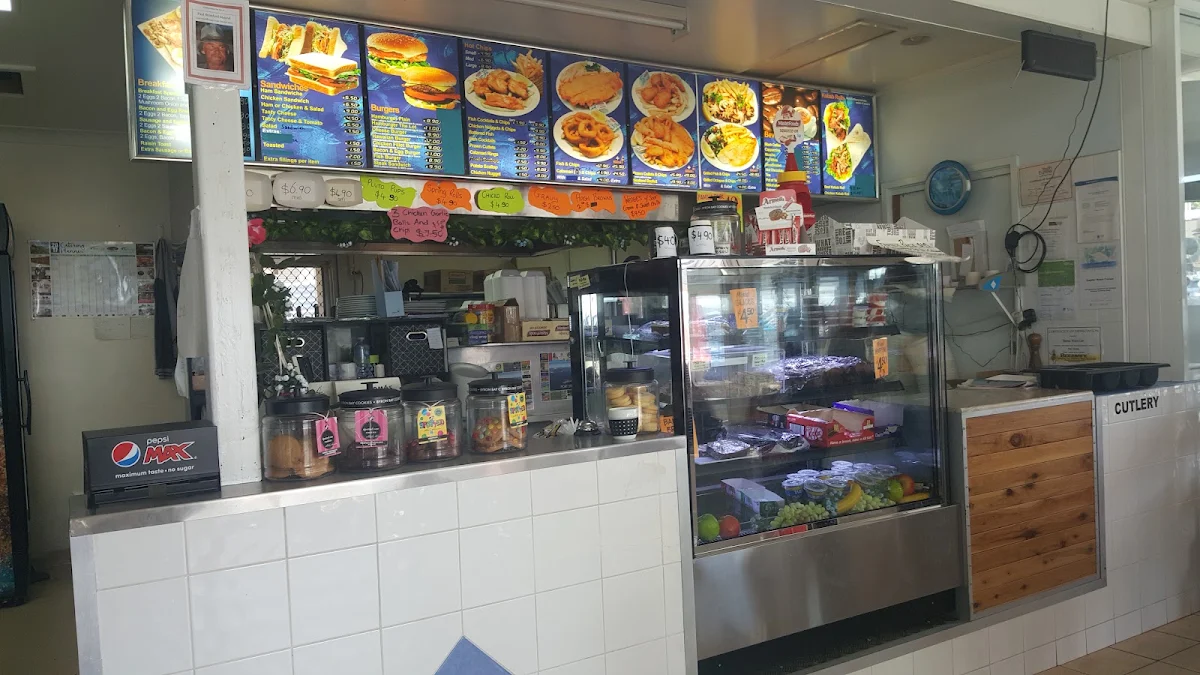 Vibe, Dolphin Watch Cafe