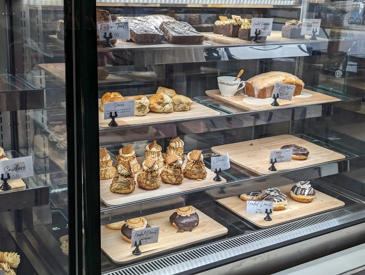 Vibe, Sprinkles and Love Cake Emporium