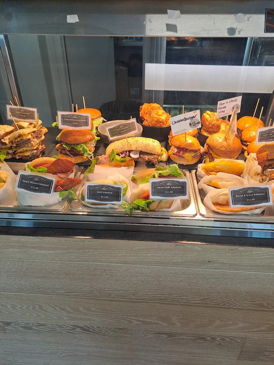 Menu, Lake mulwala bakery