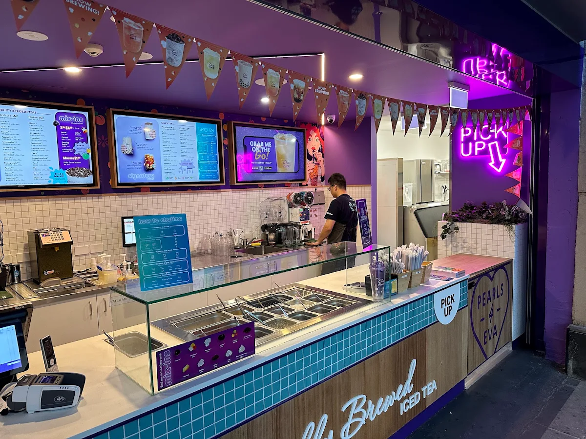 Vibe, Chatime St Leonards