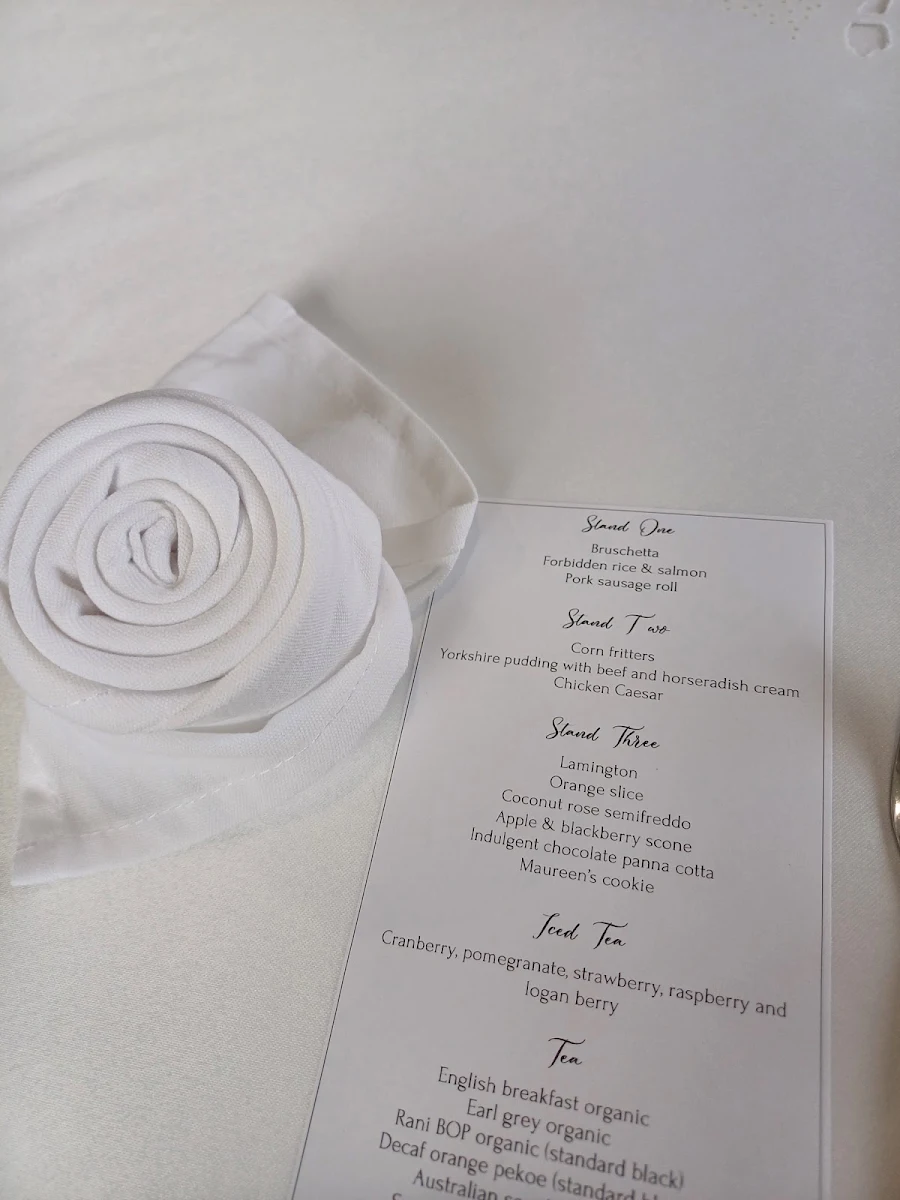 Menu, Elay High Tea
