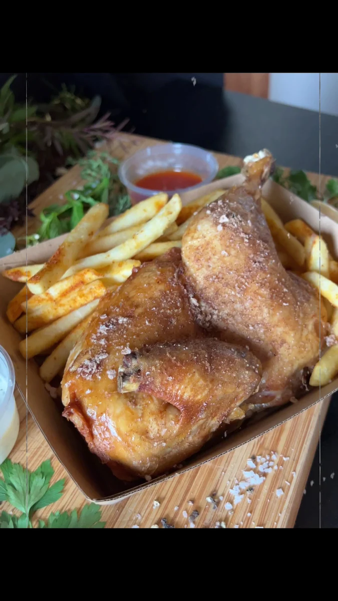 Food & drink, Moobi Burgers Berkeley Vale