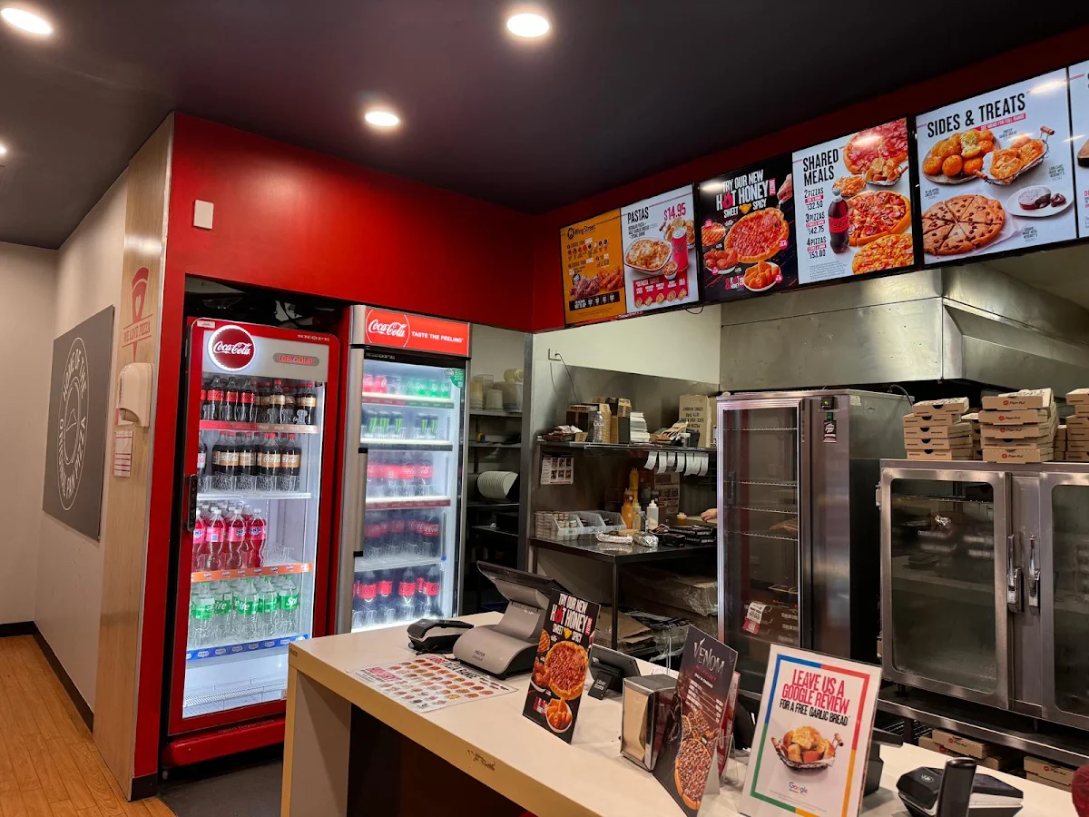 Pizza Hut Mango Hill cover