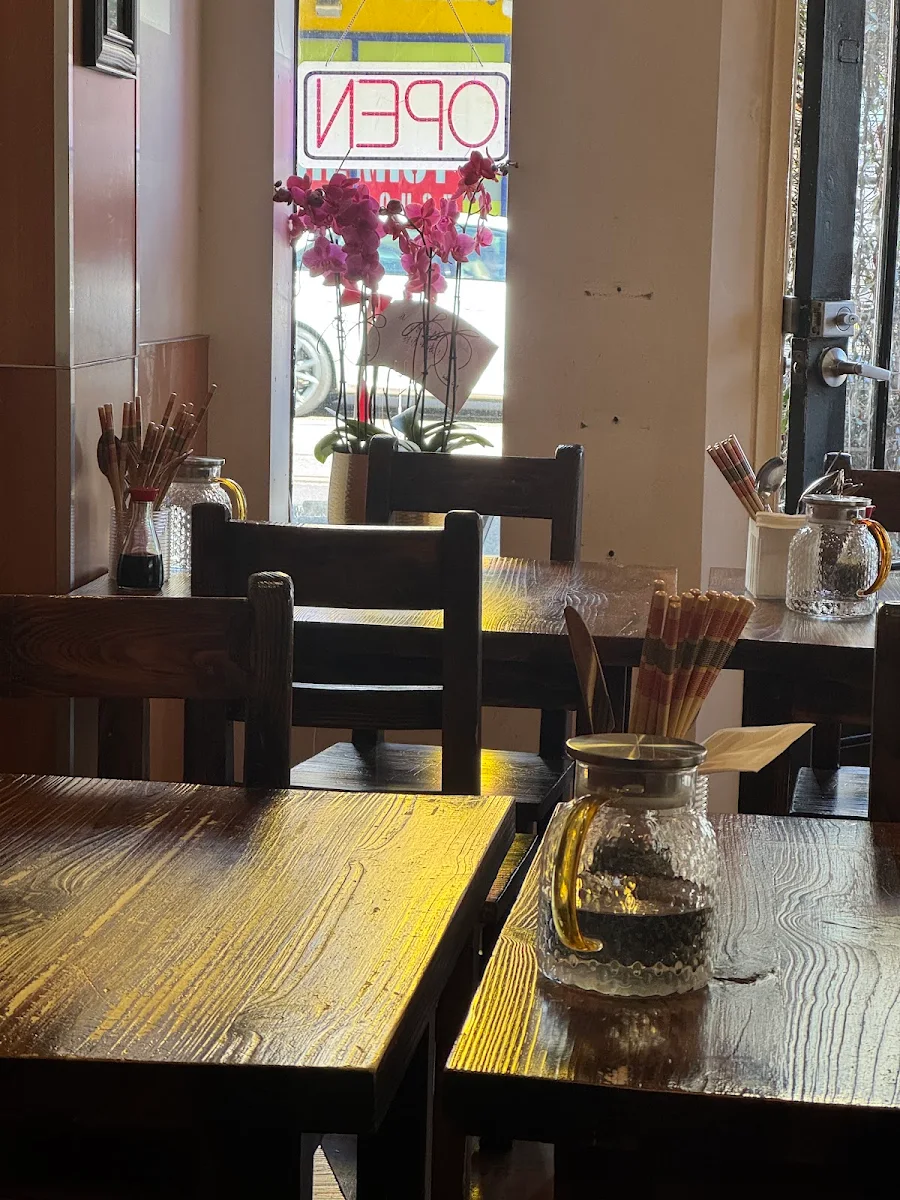 Vibe, 361 Sushi Club Japanese Restaurant Balwyn